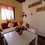Borgo I Stritti Petralia Soprana