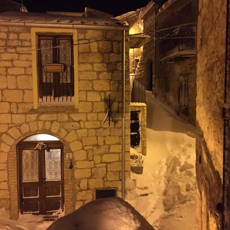 Borgo I Stritti Konukevi Petralia Soprana