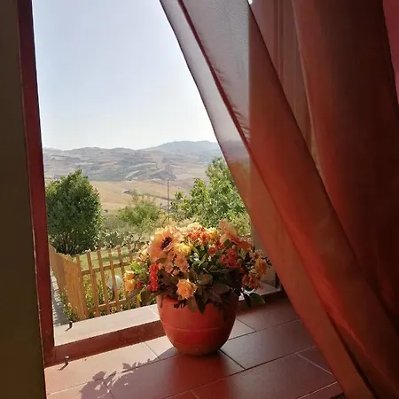 Borgo I Stritti Konukevi Petralia Soprana