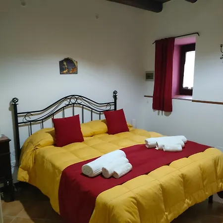 Borgo I Stritti Konukevi