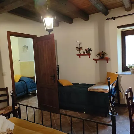 Konukevi Borgo I Stritti Petralia Soprana